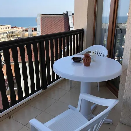 Aquamarine Lejlighed