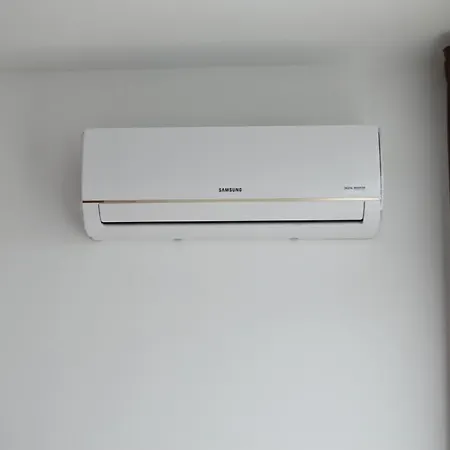 Aquamarine Szveti Vlasz