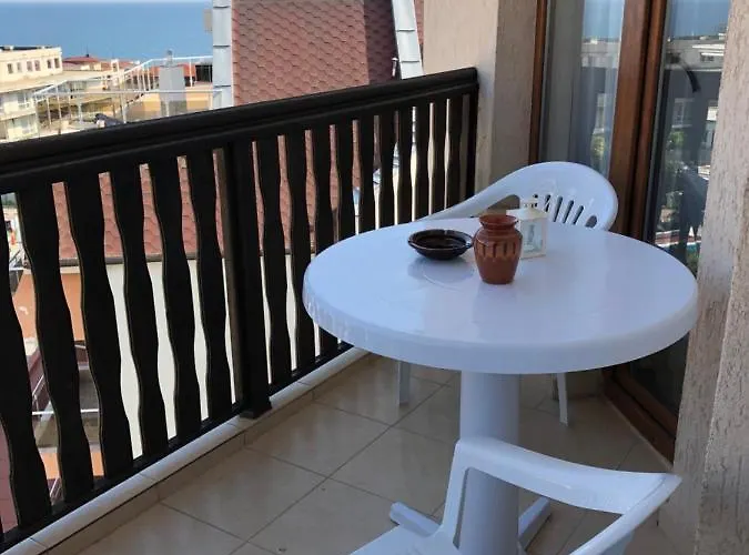 Aquamarine Lägenhet